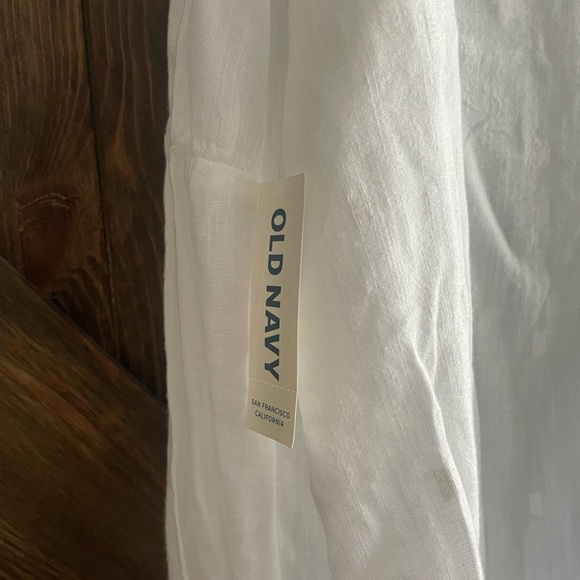 Old Navy White Relaxed Long Sleeve Blouse - Picture 6 of 12
